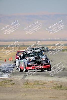 media/Sep-29-2024-24 Hours of Lemons (Sun) [[6a7c256ce3]]/Sunrise (1115a-1130a)/